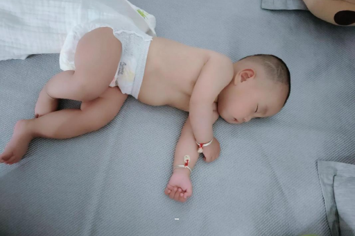 东莞宝宝短发型女